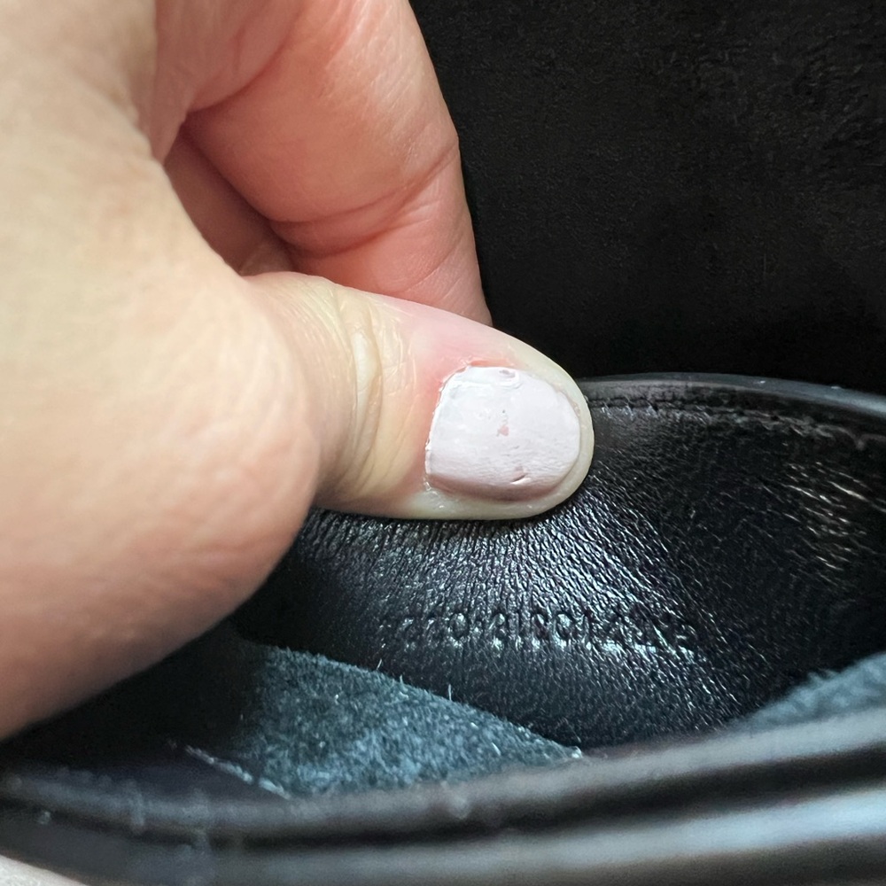 Yves Saint Laurent Le 5 A 7 Hobo Bag - Picture 12 of 14